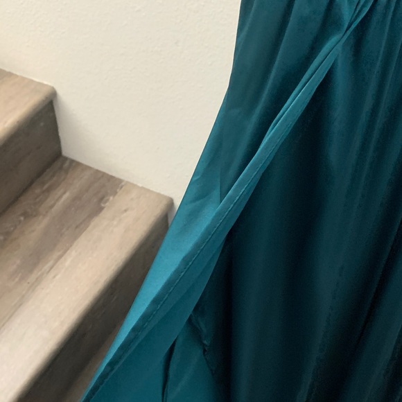 Dark Green Elasticated Waist Silky Feel Jumpsuit. - Picture 14 of 14